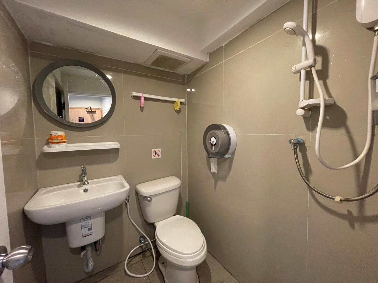 Double Room Private Bathroom